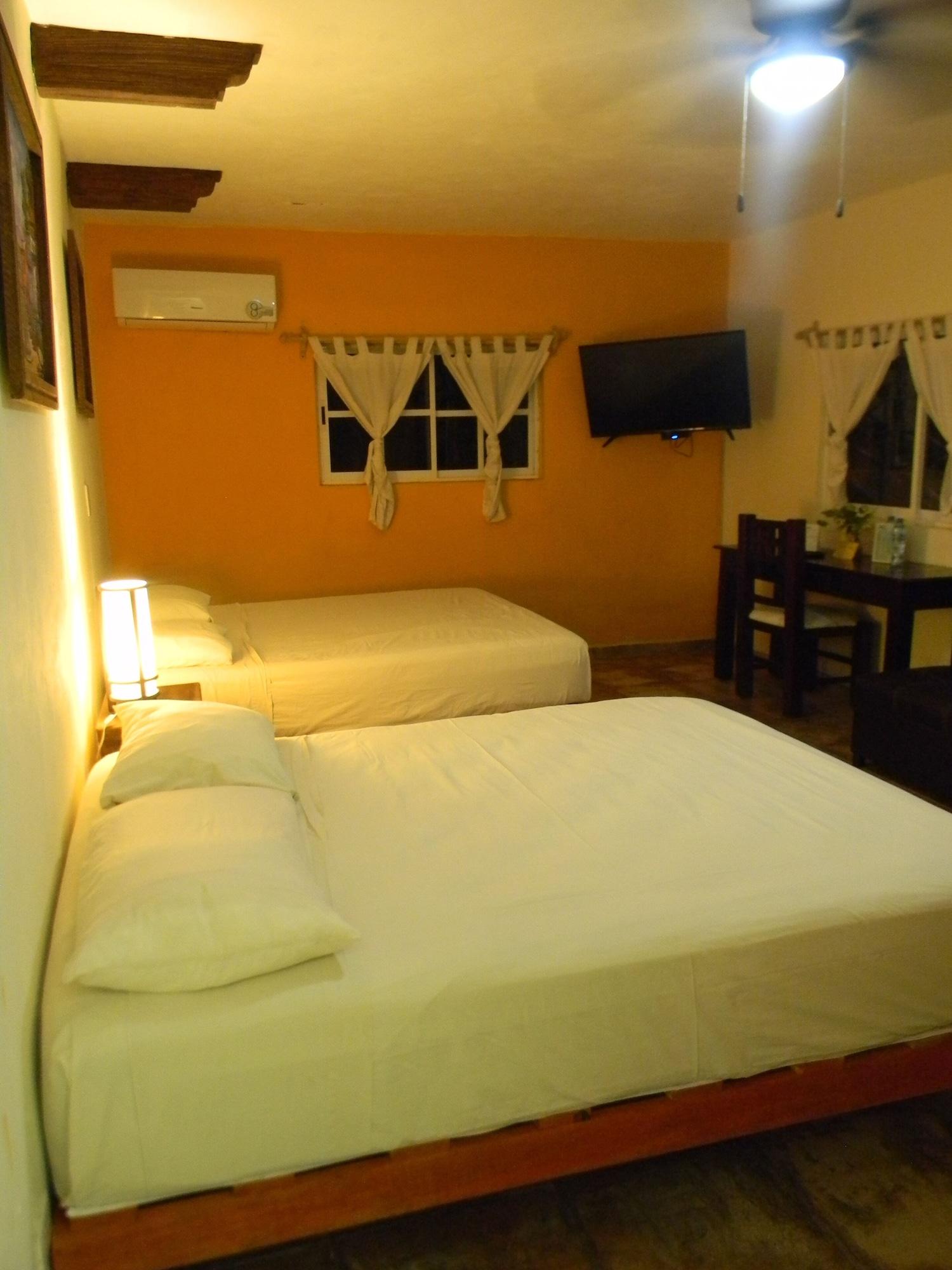 Hotel El Moro Puerto Morelos Ngoại thất bức ảnh